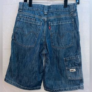 Levi’s tactical jorts